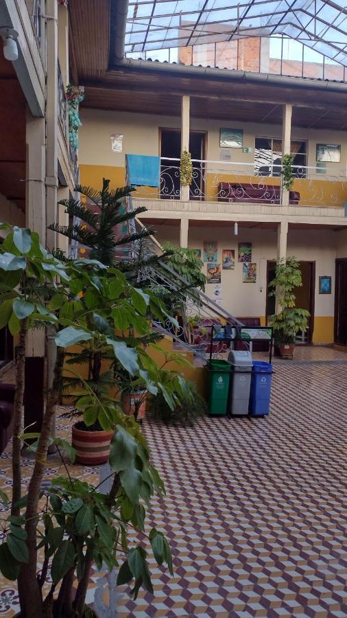 Hotel Valparaiso 伊皮亚莱斯 外观 照片